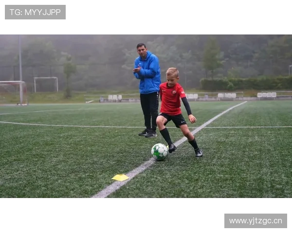 Musiala 体能训练揭秘:塑造足球天才的独特方法与训练效果分析 Musiala 体能训练揭秘:塑造足球天才的独特方法与训练效果分析