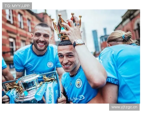 福登无球跑动与空间利用能力解析：欧洲顶级攻击手的关键特质