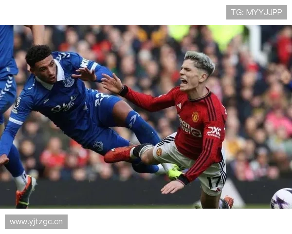 曼联复兴叙事面临考验,近期表现波动对争四形势形成制约 曼联复兴叙事面临考验,近期表现波动对争四形势形成制约