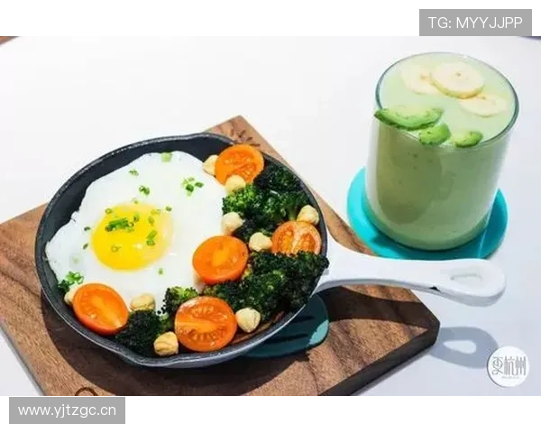 石智勇训练完吃五顿饭，我连他餐单上的蛋白粉都买不起